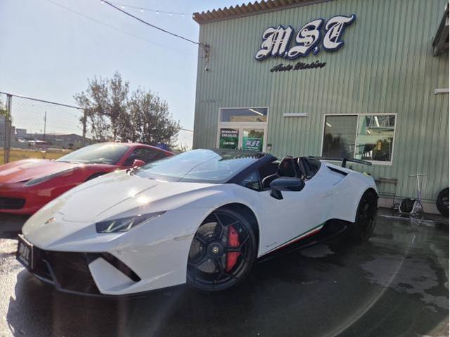 ランボルギーニ　ウラカン　スパイダー ペルフォルマンテ 車検のご依頼を頂きました！