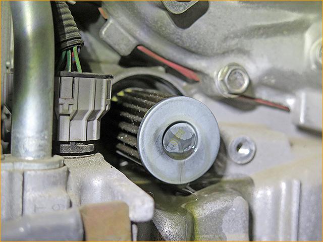 E12 ノート　CVTF圧送交換　トルコン太郎　埼玉