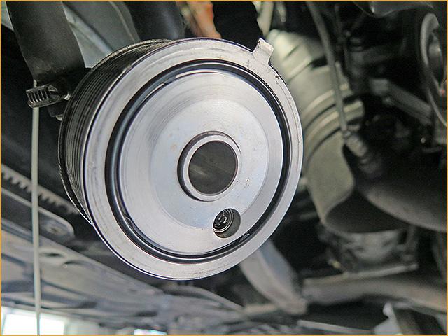 シトロエン　X75F02 C5 ATF圧送交換　トルコン太郎　埼玉