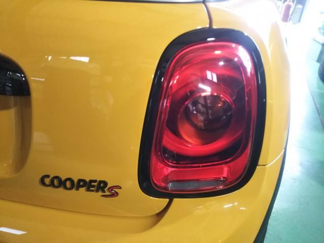 MINI　ブラックアウト　埼玉　所沢　エスガレージ