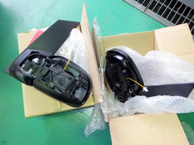 MercedesBenz V350 W639 ドアミラー電動格納不良修理 松戸市｜グーネットピット