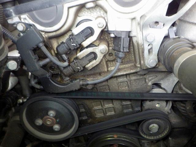 BMW　320i　E90　法定12ヵ月点検　オイル漏れ修理等　松戸市