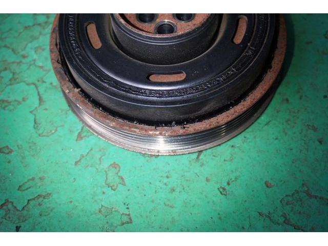 BMW MINIクーパー F55　バイブレーションダンパー、ファンベルト交換