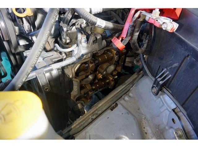 スバル レガシィ　オイル漏れ修理 タペットカバーパッキン・ステアリングラックリビルト交換