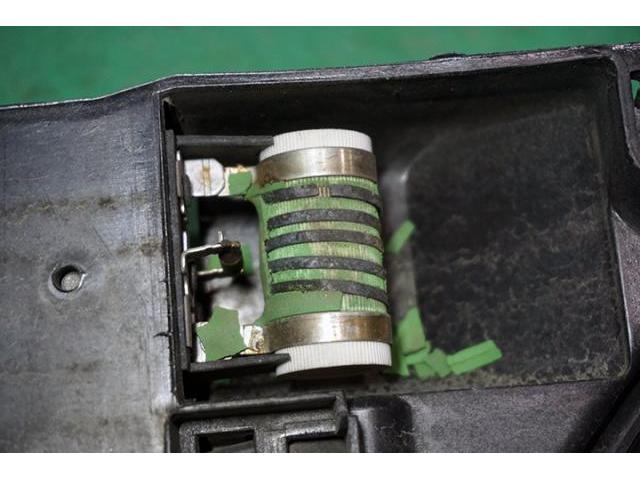 BMW MINIクーパーS R53　冷却水漏れ修理 電動ファン・エキスパンションタンク交換