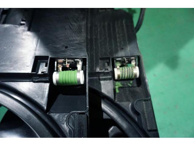 BMW MINIクーパーS R53　冷却水漏れ修理 電動ファン・エキスパンションタンク交換