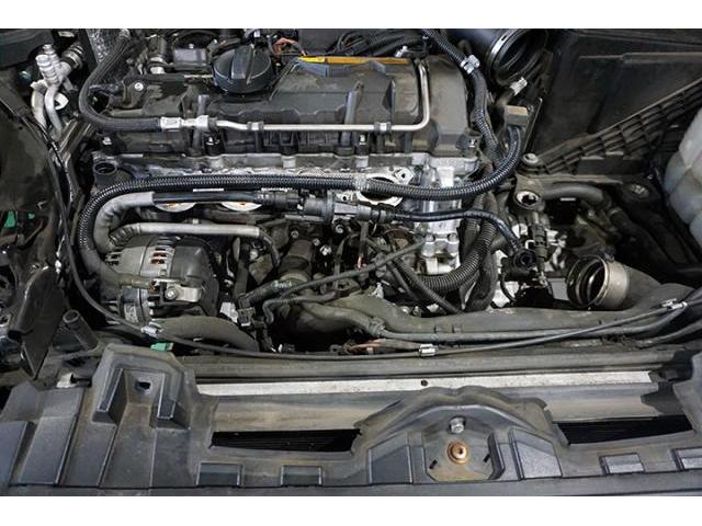 BMW MINI F56 クーパーS　オイル漏れ フィルターブラケット WPキャリア交換