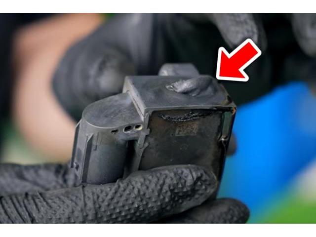 メルセデスベンツ W221 S550　エンジン不調 イグニッションコイル交換