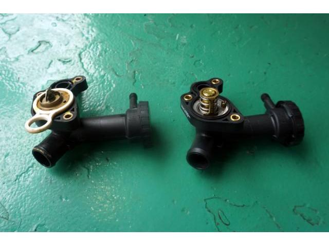 BMW MINI R50　オイルフィルターブラケット交換