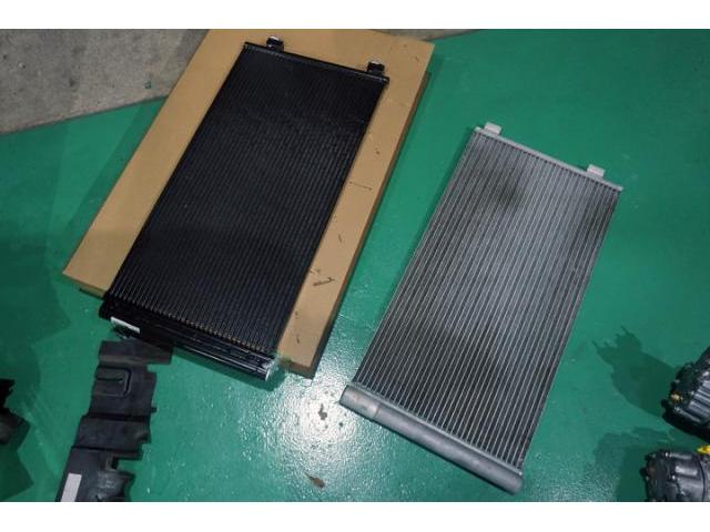 BMW MINI R55　クラブマン エアコン効かない コンプレッサー・コンデンサー交換