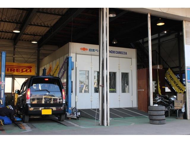 板金塗装や整備も受け付けております。