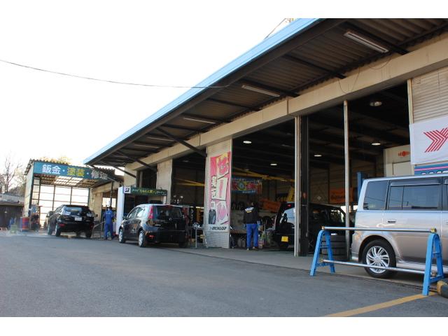 認証工場完備で、車検や板金塗装など車の事はお任せ下さい。