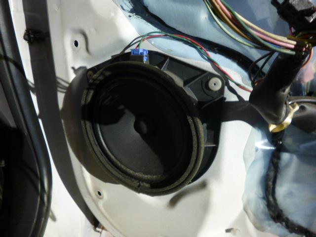 トヨタ　ＡＮＭ１０　アイシス　持ち込み　フロントスピーカー　交換　相模原市中央区！