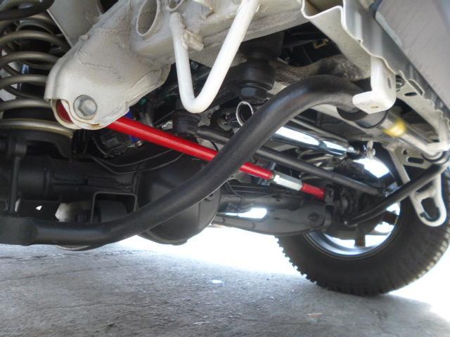 スズキ　ＪＢ７４Ｗ　ジムニーシエラ　持ち込み　ステアリングダンパー　交換　取り付け　神奈川　横浜市旭区！