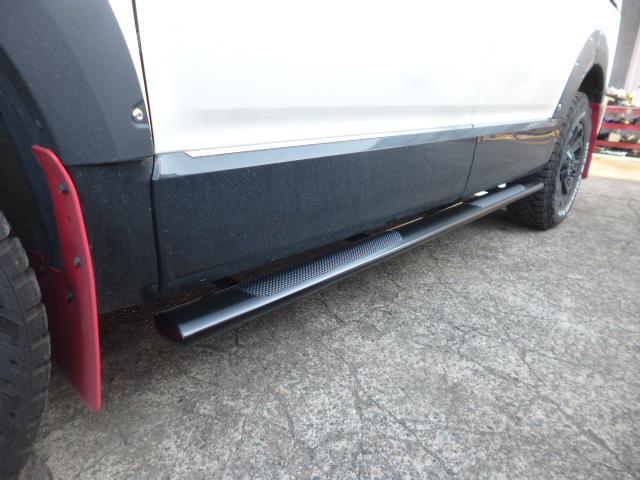 三菱　ＣＶ１Ｗ　デリカＤ：５　持ち込み　サイドステップ　取り付け　神奈川　海老名市！