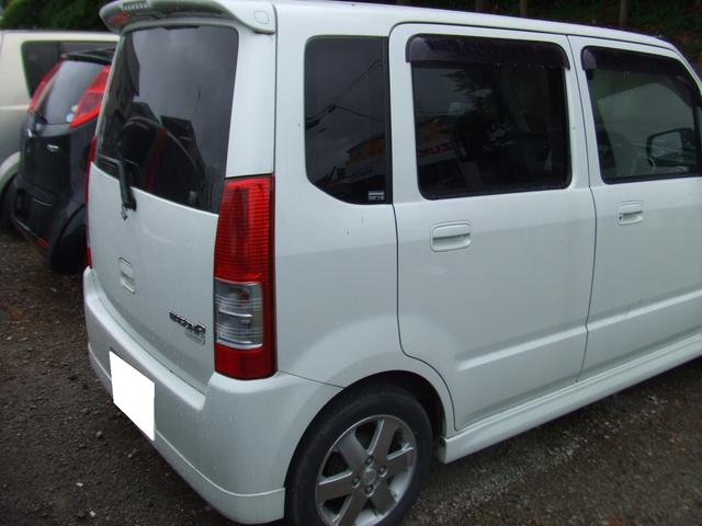 スズキ　ワゴンR　鈑金塗装　事故修理　キズヘコミ直し　保険修理もお任せ下さい！！　千葉県市原市、辰巳台、ちはら台・千葉市、緑区、おゆみ野・木更津市・袖ヶ浦市・茂原市、他地域のお客様も大歓迎です！！