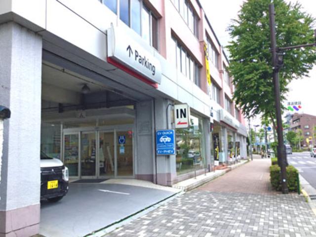 東日本三菱自動車販売（株） 練馬店