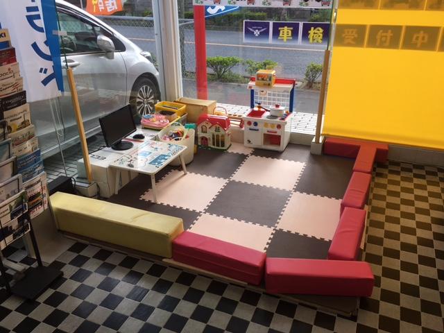 株式会社クローバーランドカーズ18