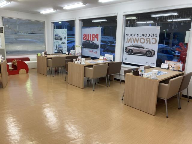 トヨタモビリティ東京(株)U-Car成城喜多見西店(3枚目)
