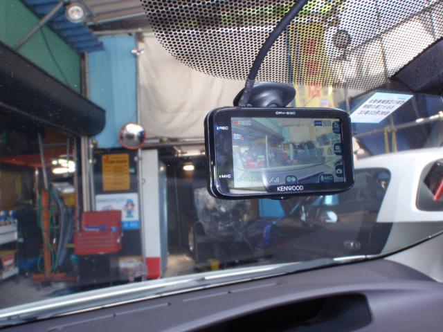 ドライブレコーダー取付