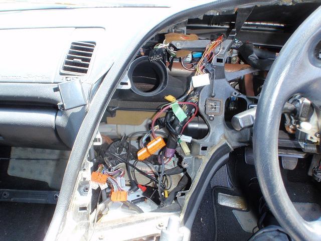 トヨタ　８０スープラ　ダッシュボード交換