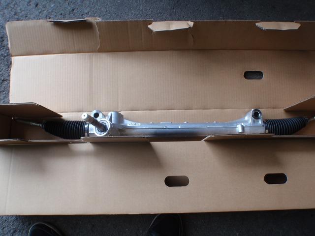 アルファード　ハンドルずれ