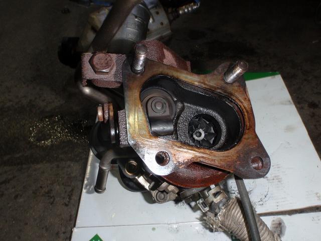 ワゴンＲ　タービン交換