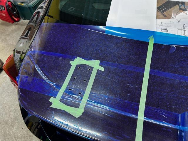 トヨタ　86　カーボンボンネット　GTウィング取付