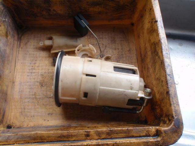 アルテッツァ エンジン掛からず