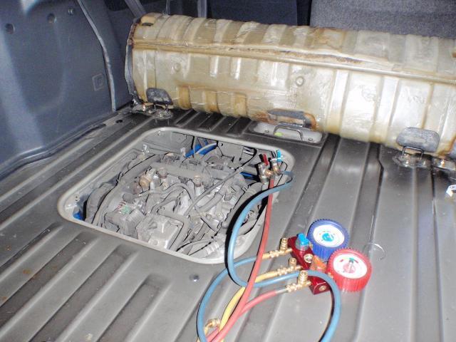 バモス　エアコン効き不良