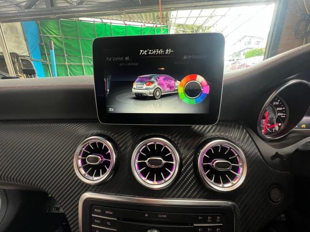 ベンツ　A45　アンビエントライト　取付