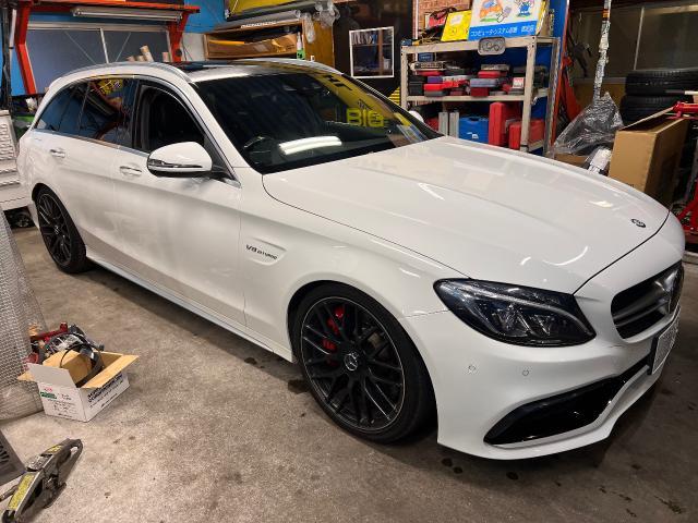 ベンツ　C63s W205 サンルーフレール交換