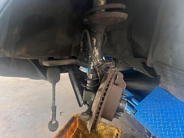 ボルボ　２４０　足回り交換