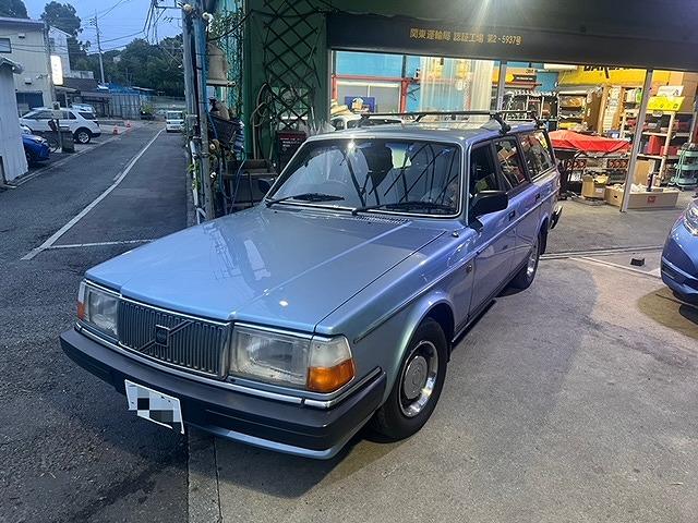 ボルボ　２４０　足回り交換