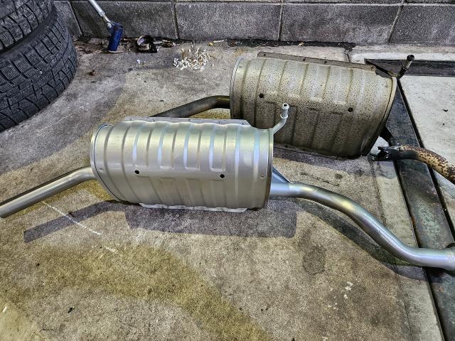 スズキ　キャリイ　マフラー交換