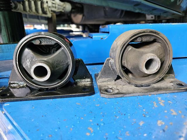 トヨタ　ハイエース　エンジン振動修理