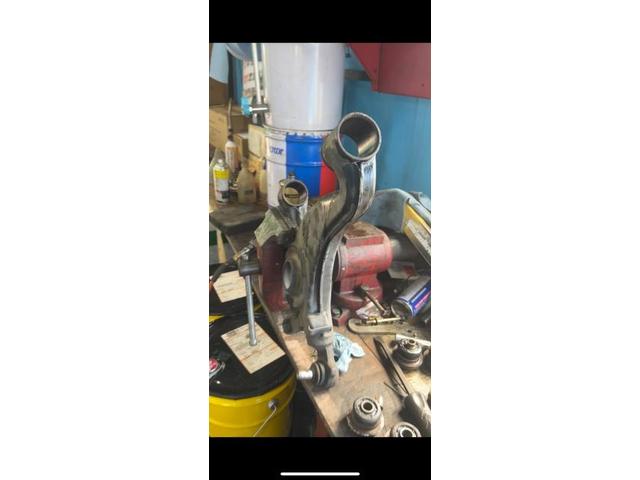 ベンツ W124ワゴン フロントロアアームブッシュ交換