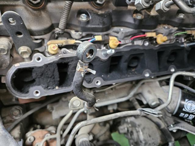 トヨタ　ハイエース　EGR インテーク清掃
