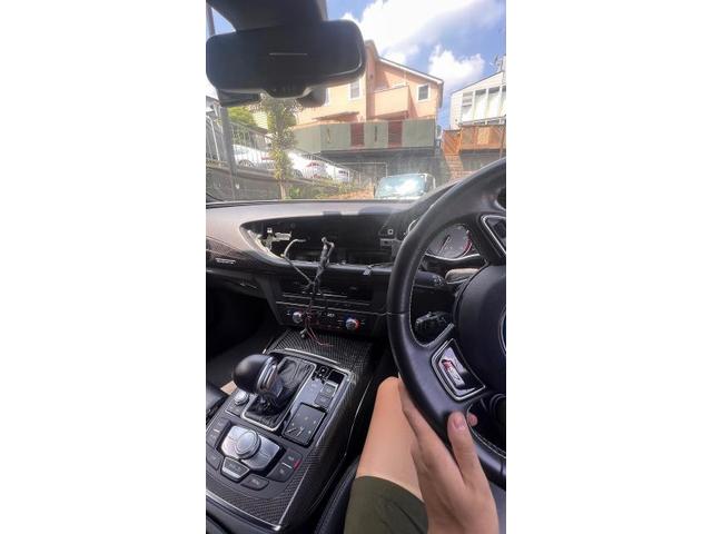 アウディ　S7　配線修理