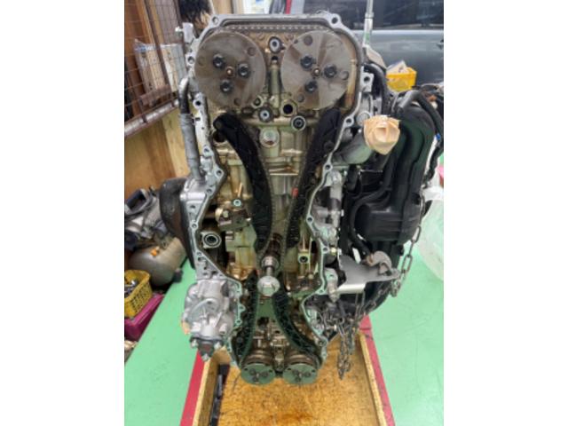 スバル　フォレスター　カムキャリア　オイル漏れ