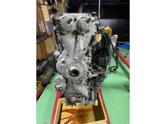 スバル　フォレスター　カムキャリア　オイル漏れ