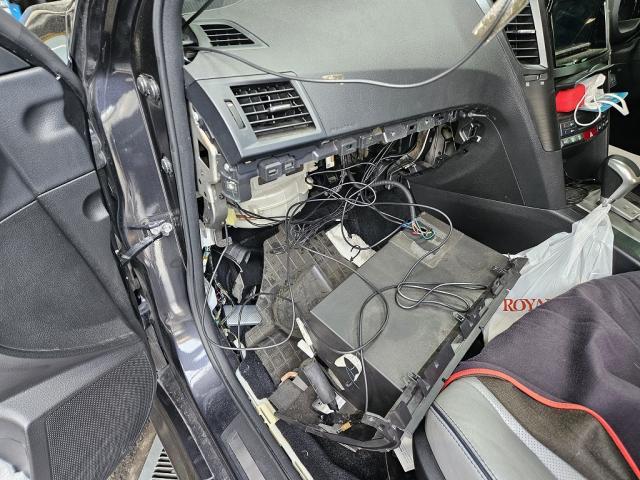 スバル　レガシー　用品取り外し