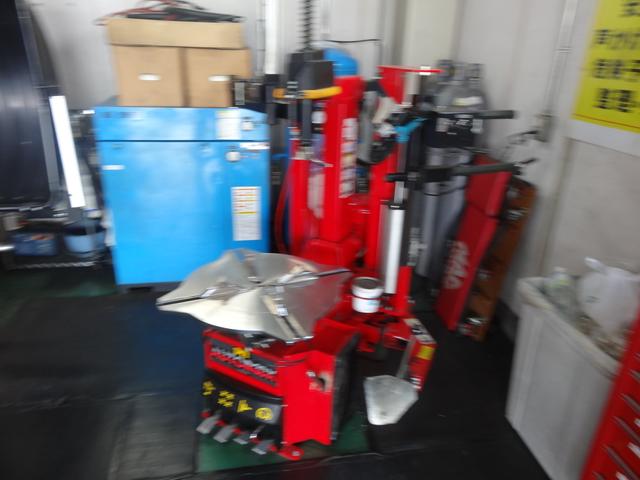 タイヤ組替も行っております。