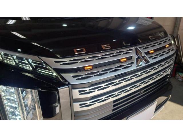 三菱　ミツビシ　デリカＤ：５　グリルマーカーランプ取付　埼玉　所沢　プラウドワークス