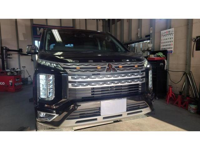 三菱　ミツビシ　デリカＤ：５　グリルマーカーランプ取付　埼玉　所沢　プラウドワークス