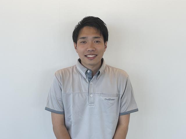 スタッフ紹介2