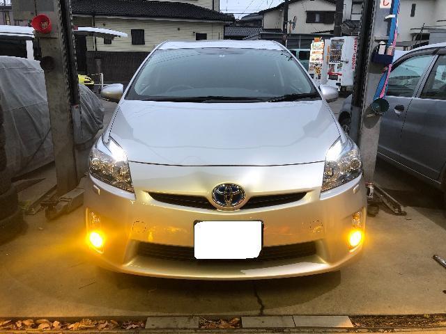 トヨタ プリウス フォグLED 上尾市