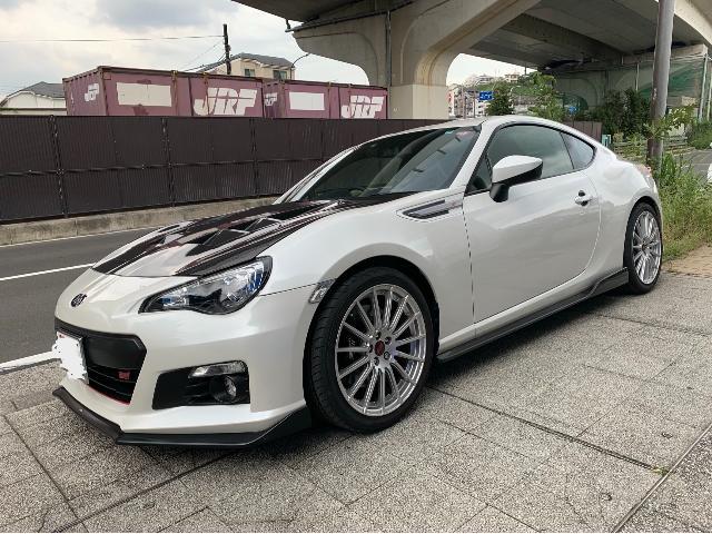 スバル BRZ サイドステップ 取り付け 神奈川県 横浜市 港南区 カスタム 整備 板金 塗装 事故 車 取り付け 持ち込み