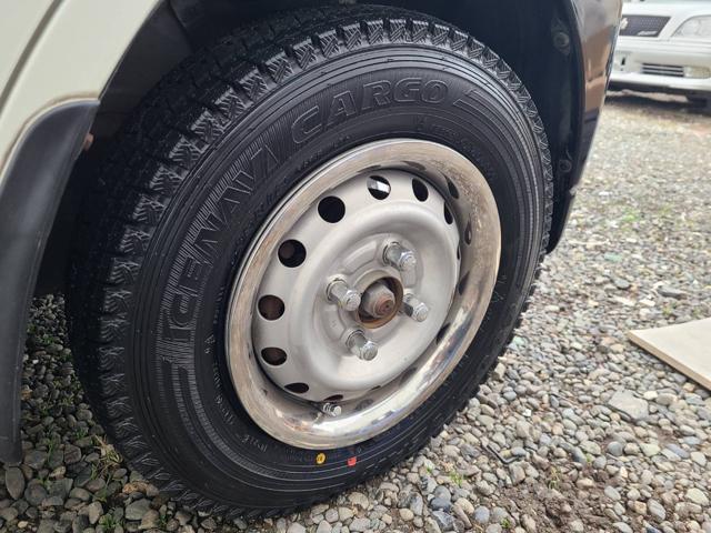 グッドイヤー ICE NAVI CARGO 145R12 6PR スタッドレス 三菱 グッドイヤー ICE NAVI CARGO 145R12 6PR スタッドレス 三菱
