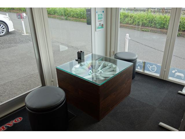 作業中は店内にてお待ち頂くことも可能です。